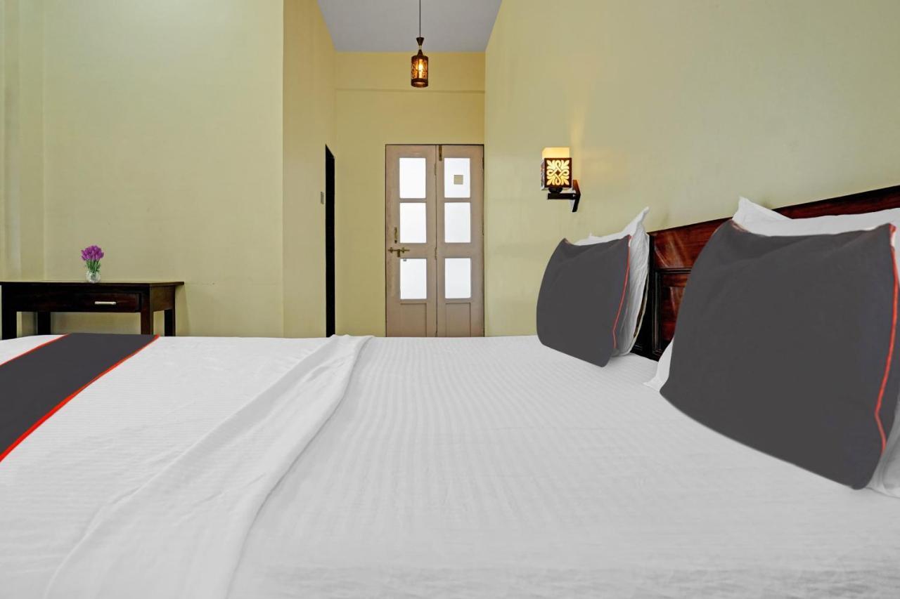 Collection O Shovi Beach View Resort 阿里巴格 外观 照片