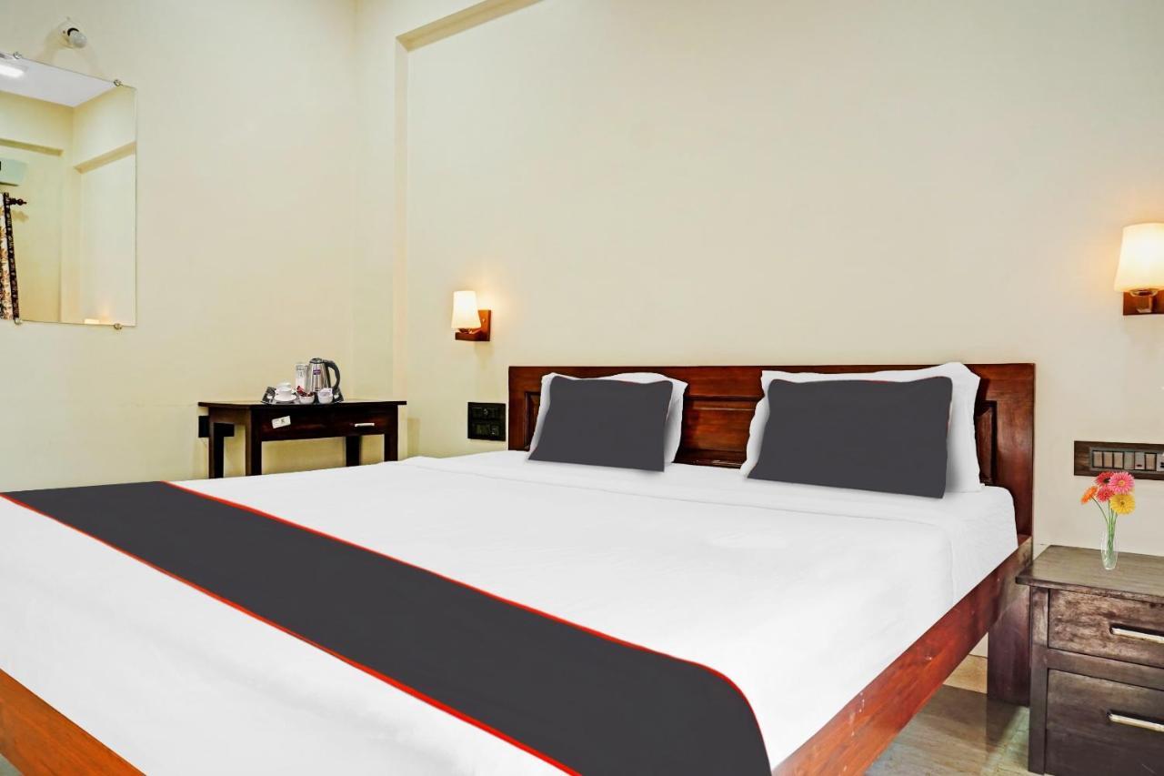 Collection O Shovi Beach View Resort 阿里巴格 外观 照片